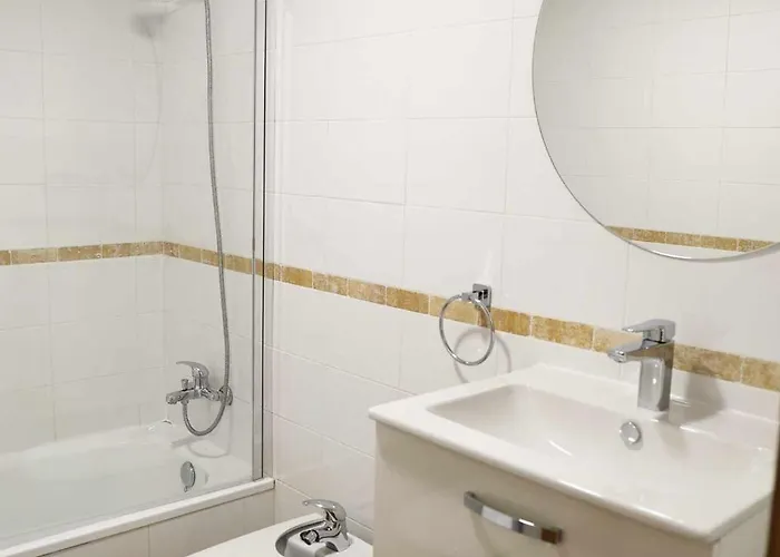 33 Pasos Catedral - 1 ليون